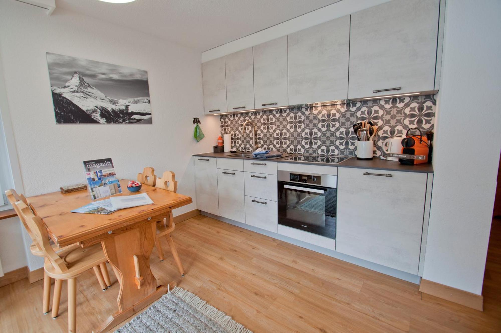 Apartment Haus Bodmen C, Gruensee Zermatt