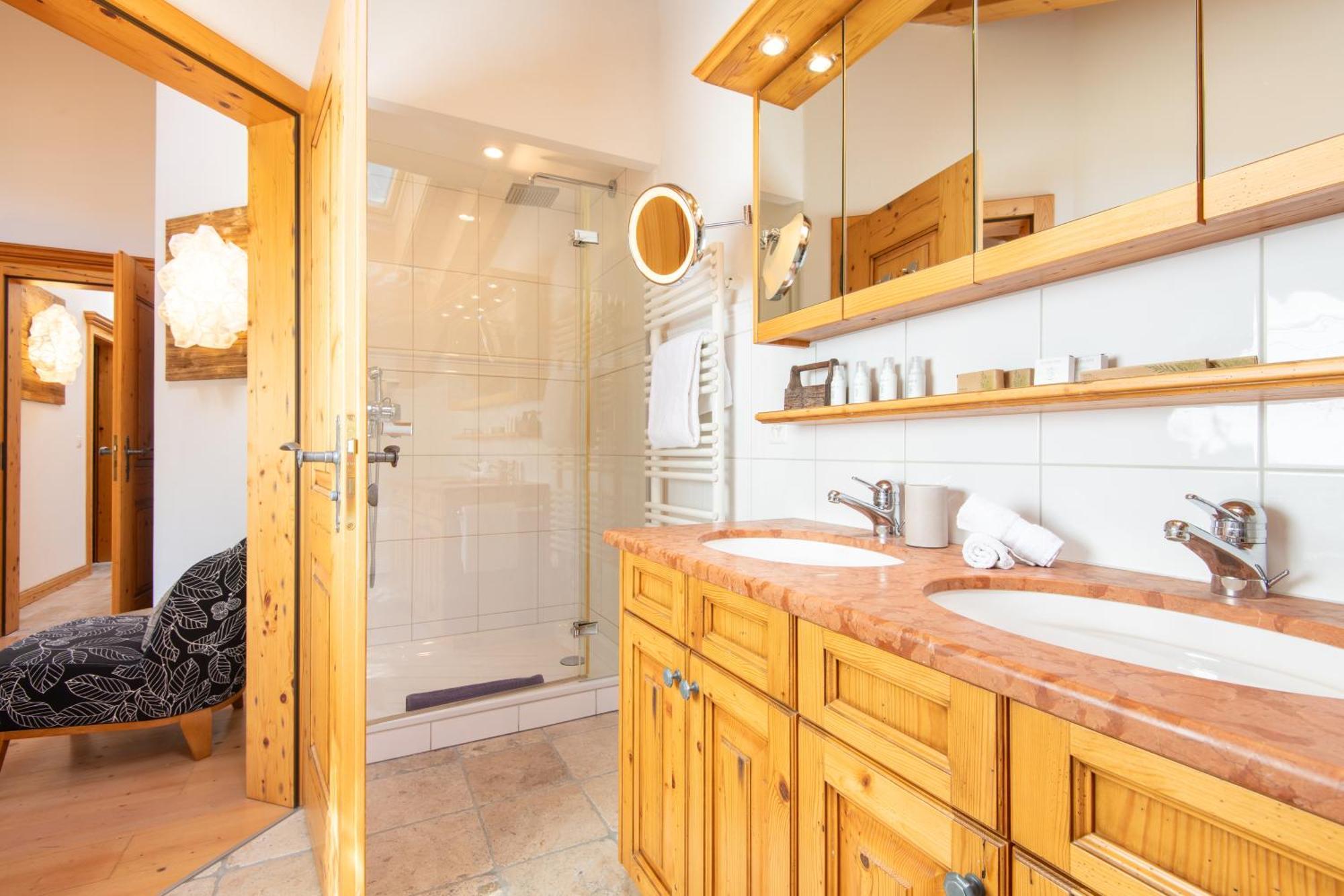 Luxury & By Mountain Exposure Zermatt