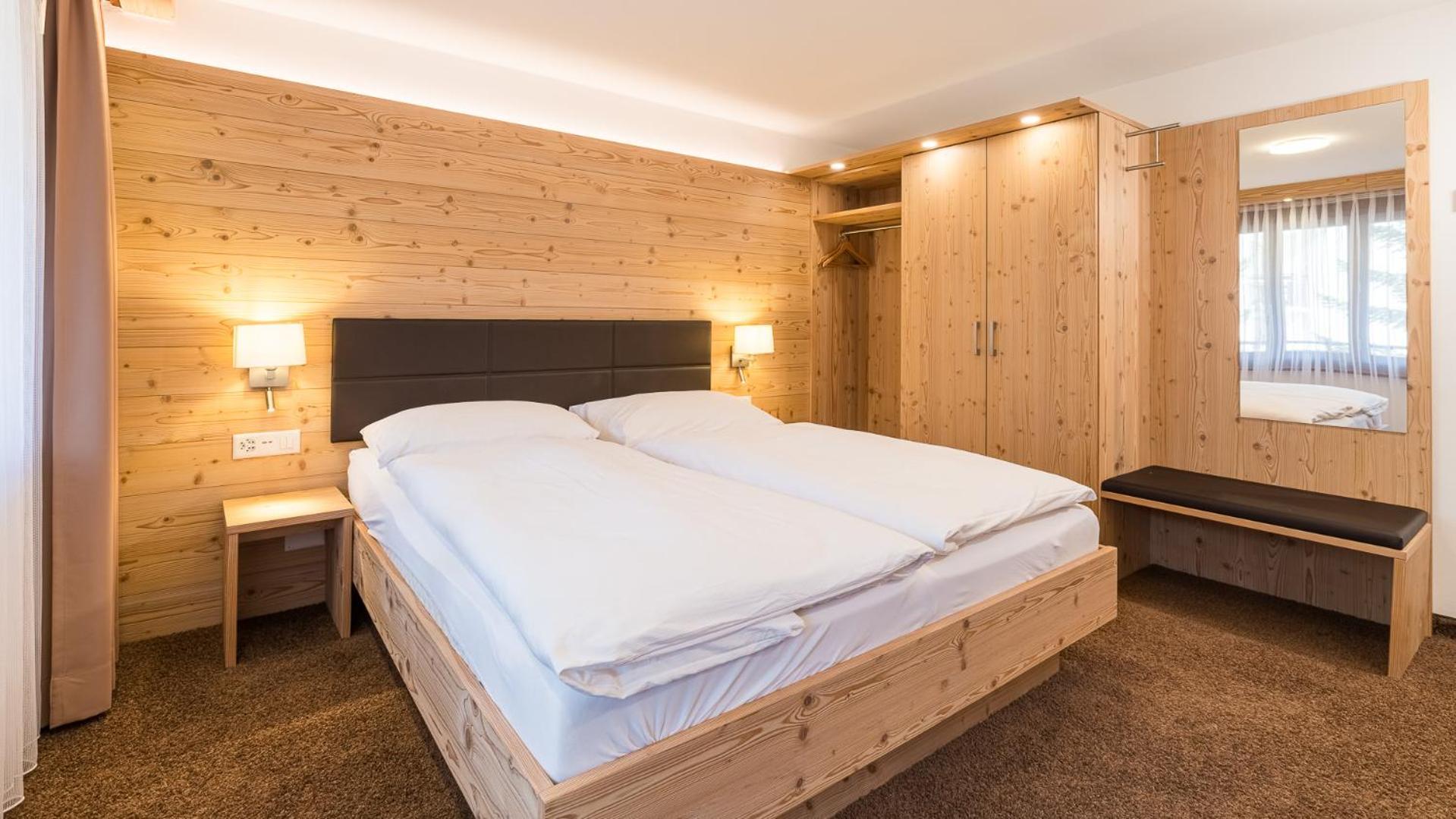 Hotel Derby 3*