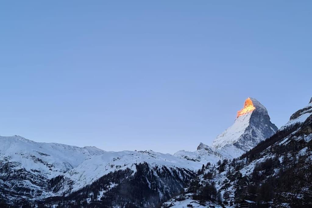 Rooftop - The Real Matterhorn View Zermatt