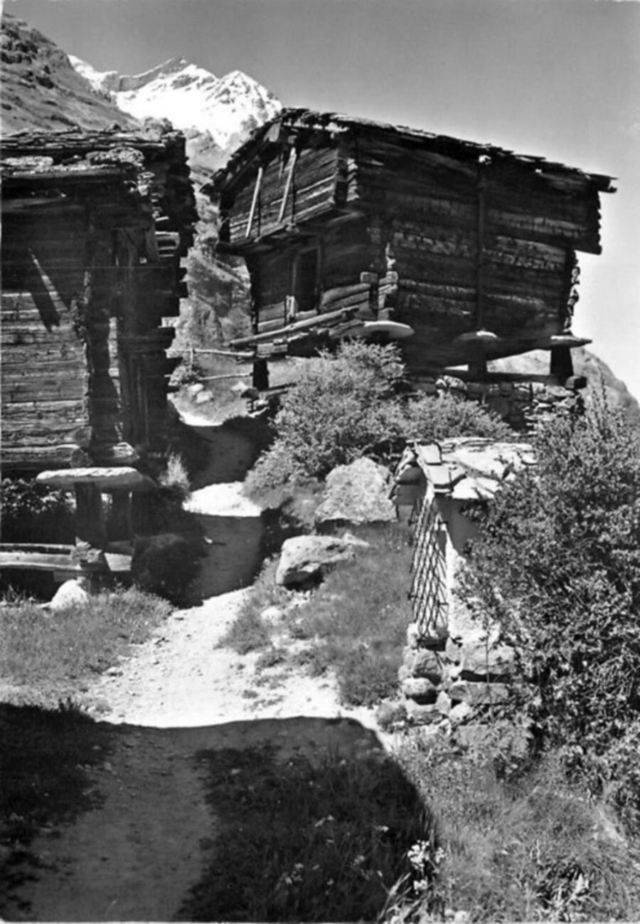 Coral Und Zermatter Stadel Zermatt