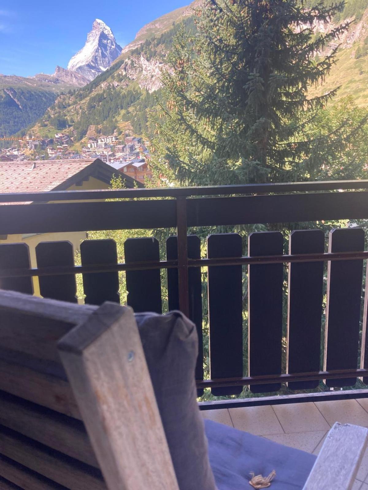 Snowball, Modern, Cosy, Matterhorn Views Apartment Zermatt