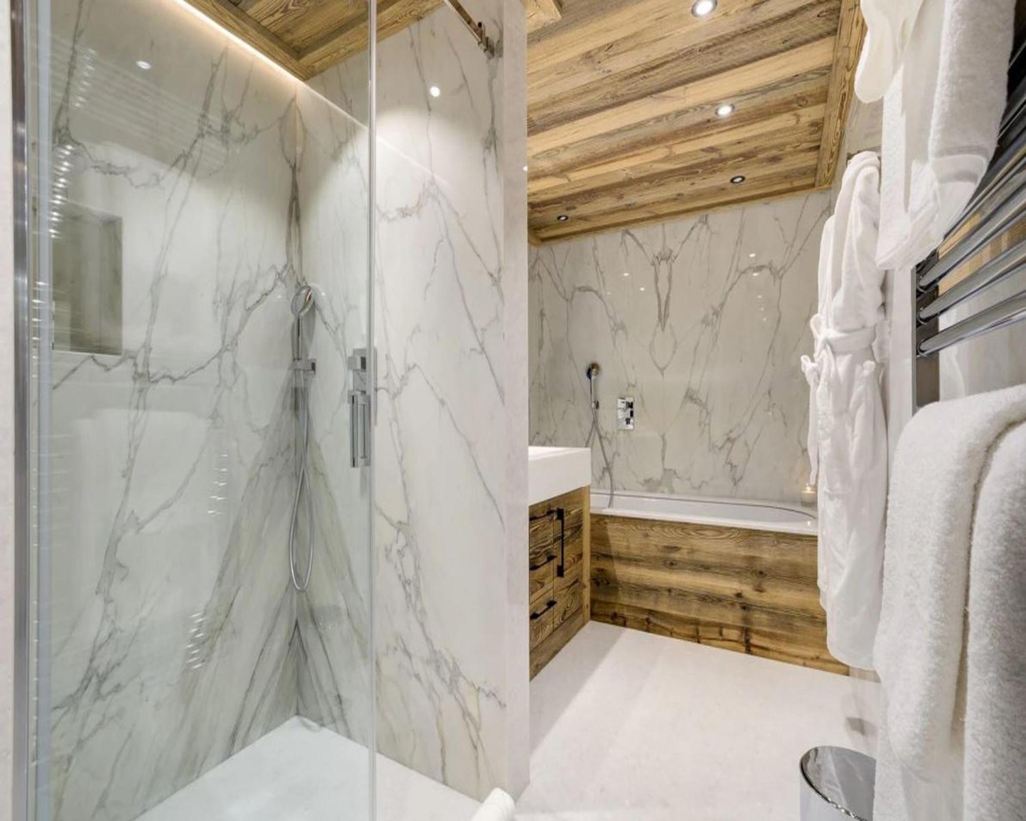 Majesty: Opulent Chalet In The Heart Of *