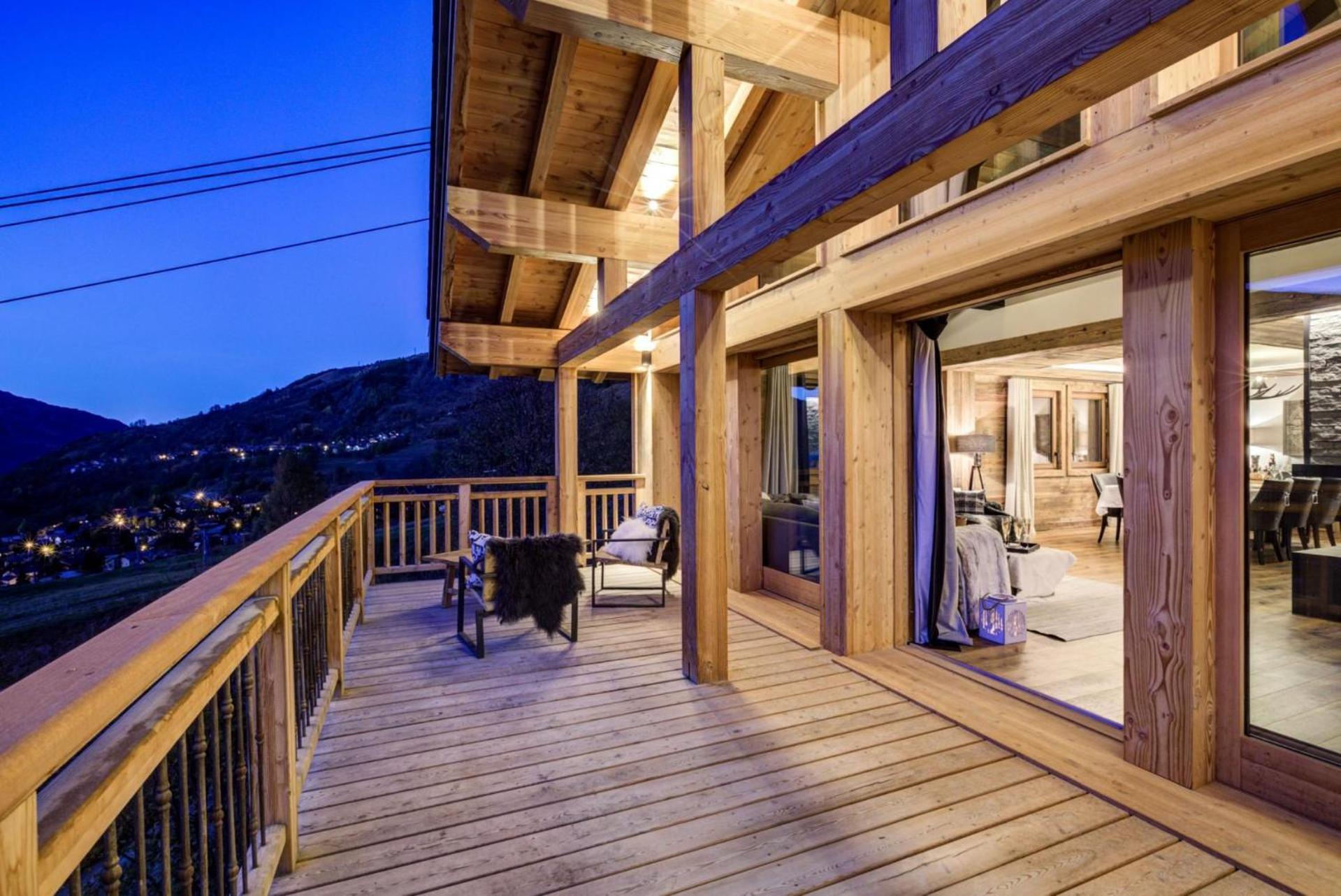 Chalet Chalet Zermatt: Unrivaled Luxury Jazcuzzi