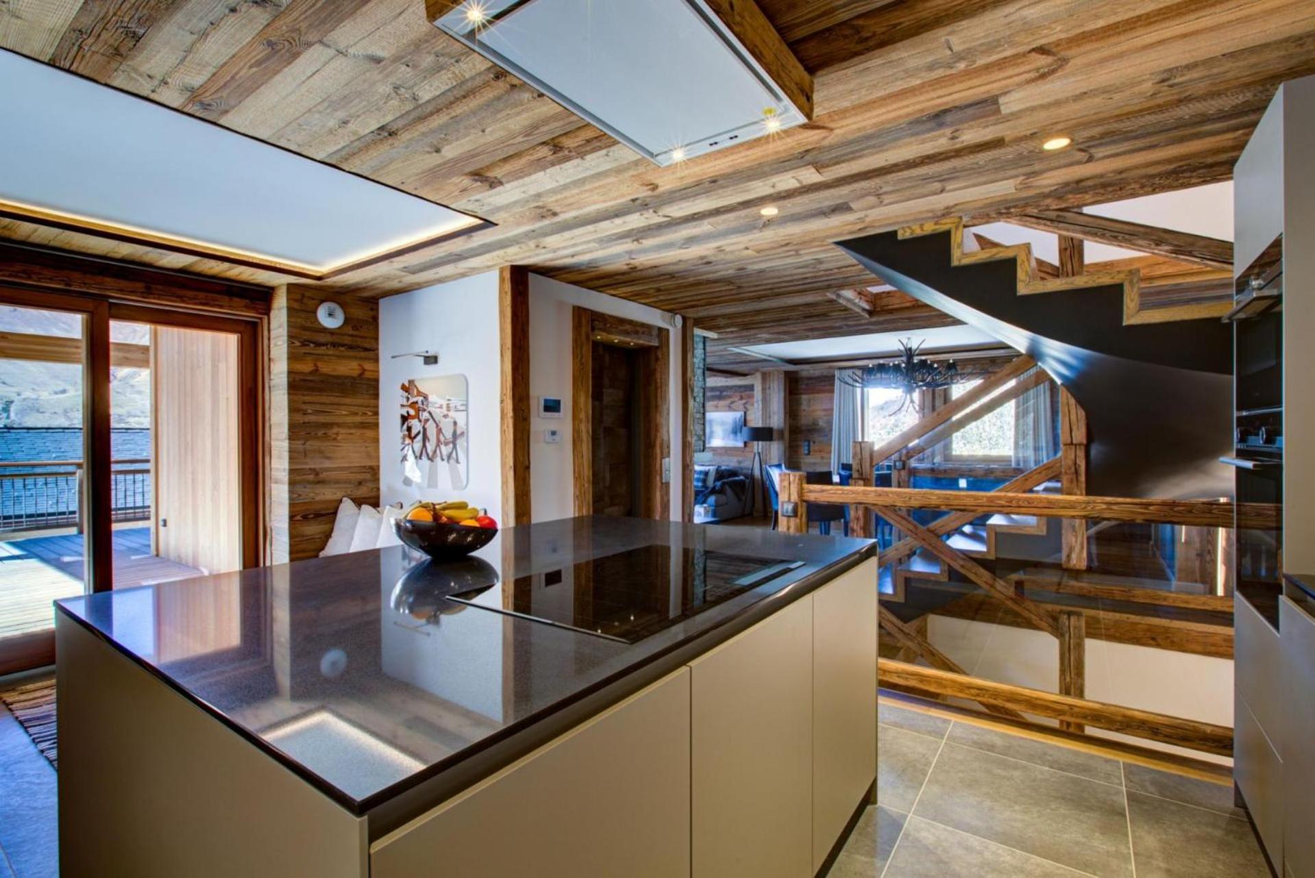 Chalet Chalet Zermatt: Unrivaled Luxury Jazcuzzi Zermatt