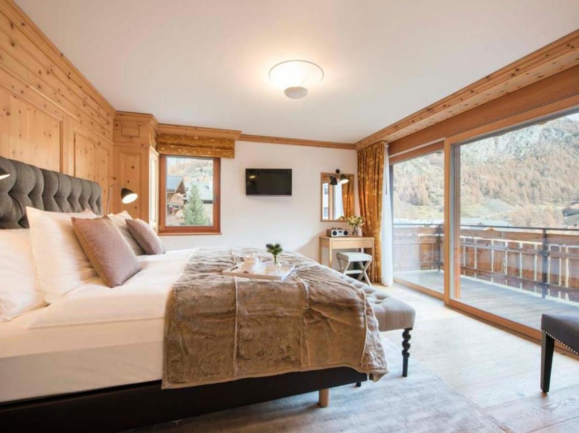 6br Fantastic Penthouse With Sauna And Pool - What'app - 0034-635-520-036 - For Reservations!! * Zermatt