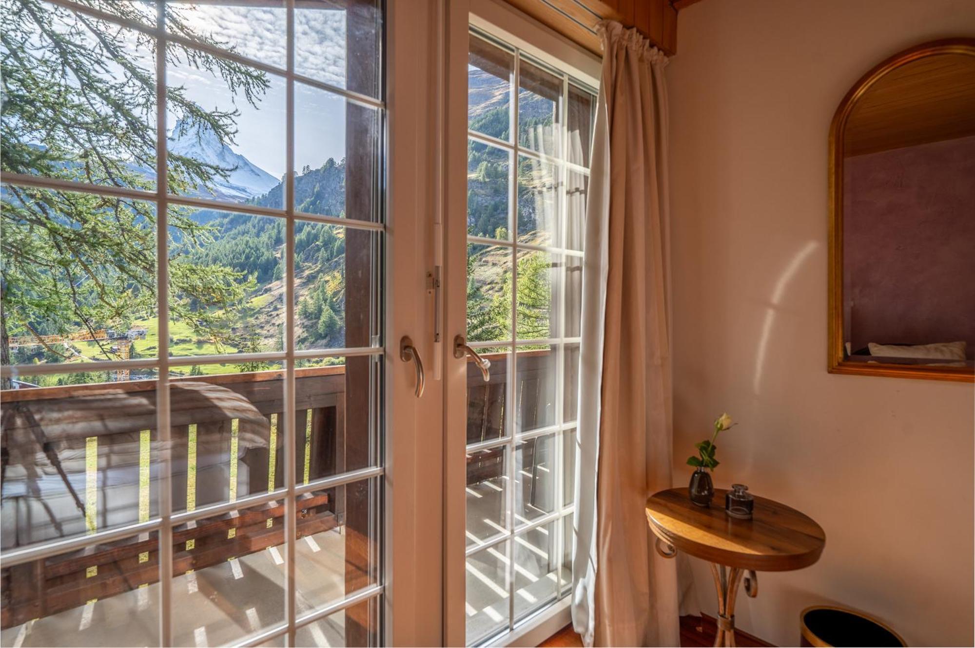 Les Ecureuils By Inspiringplaces Zermatt