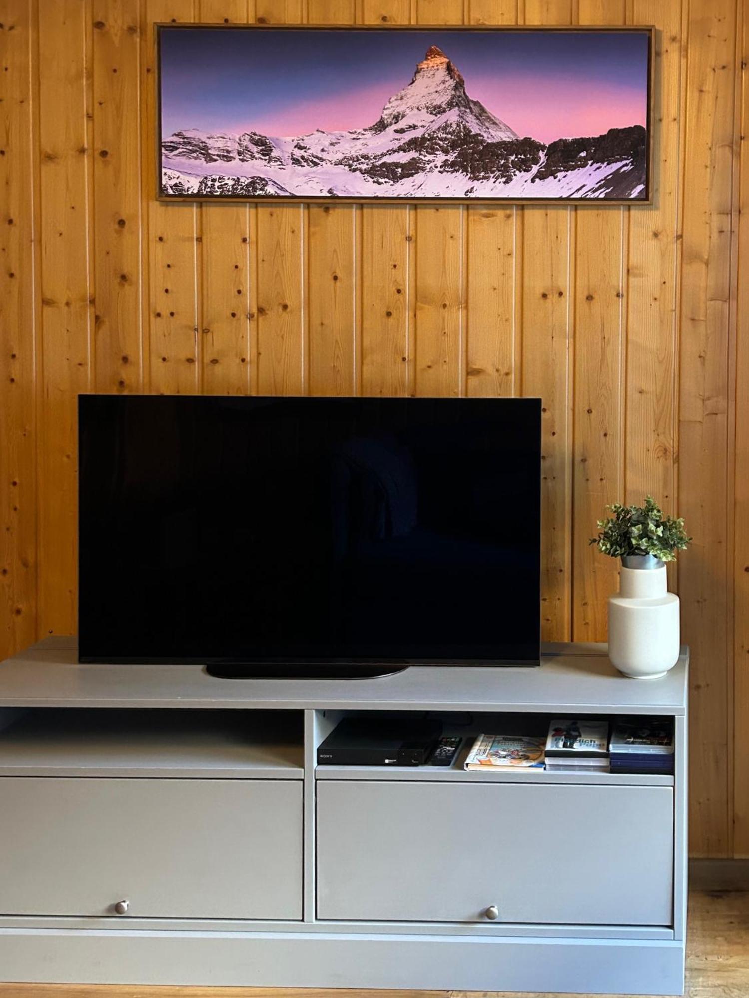 Apartment Beautiful In With A Breathtaking View Of The Matterhorn *