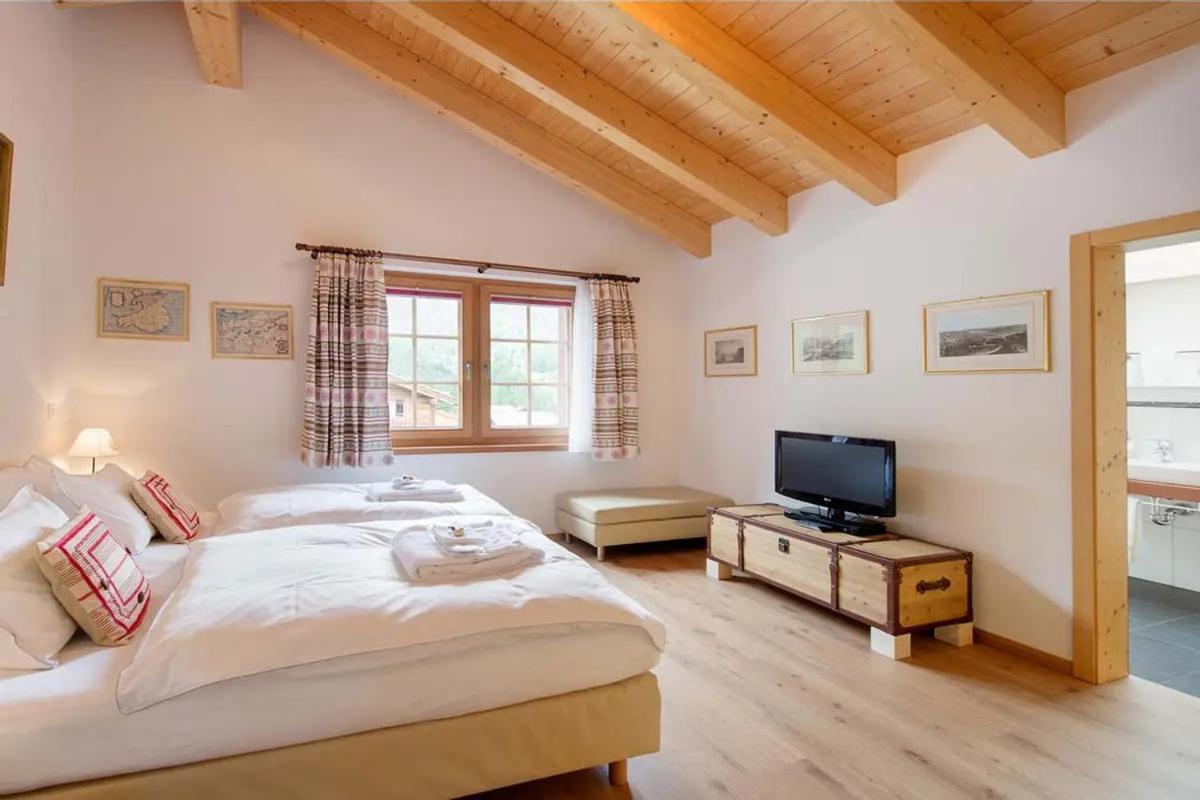 Villa Contact Us At What App - 0041-798-079-427 To Book!! Chalet Im Alpinen Stil 6 Schlafzimmer Zermatt
