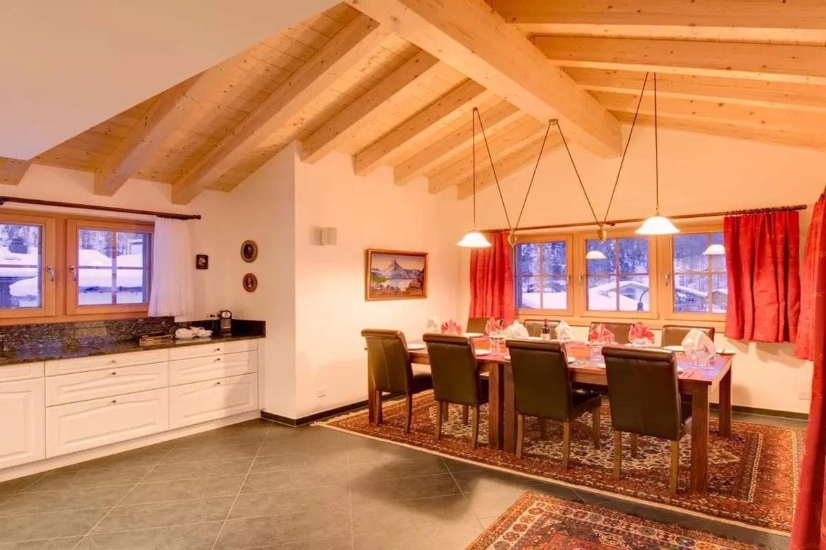 Contact Us At What App - 0041-798-079-427 To Book!! Chalet Im Alpinen Stil 6 Schlafzimmer Zermatt