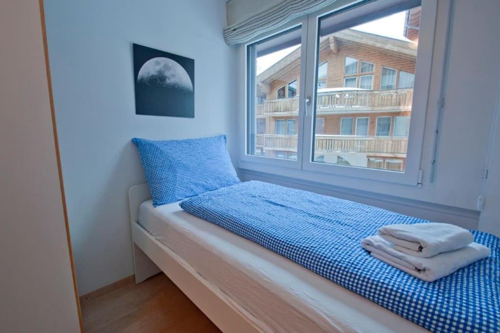 Lora, La Emeline Zermatt