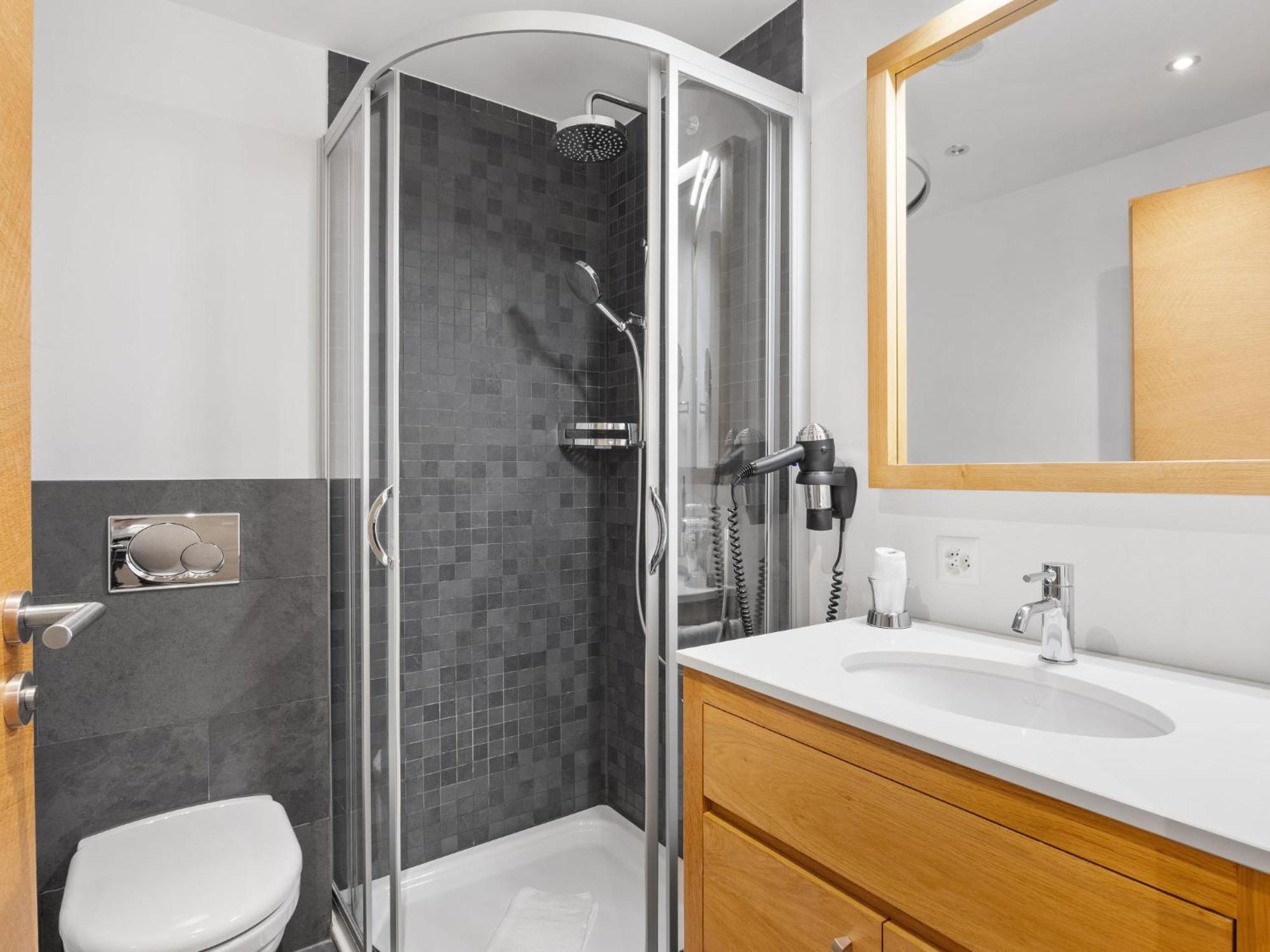 Zur Matte B-9 By Interhome