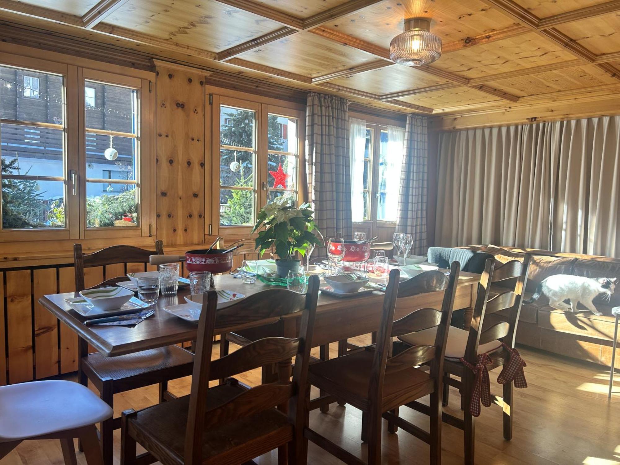 Cozy In Cozy Shared Flat - Prime Location Homestay