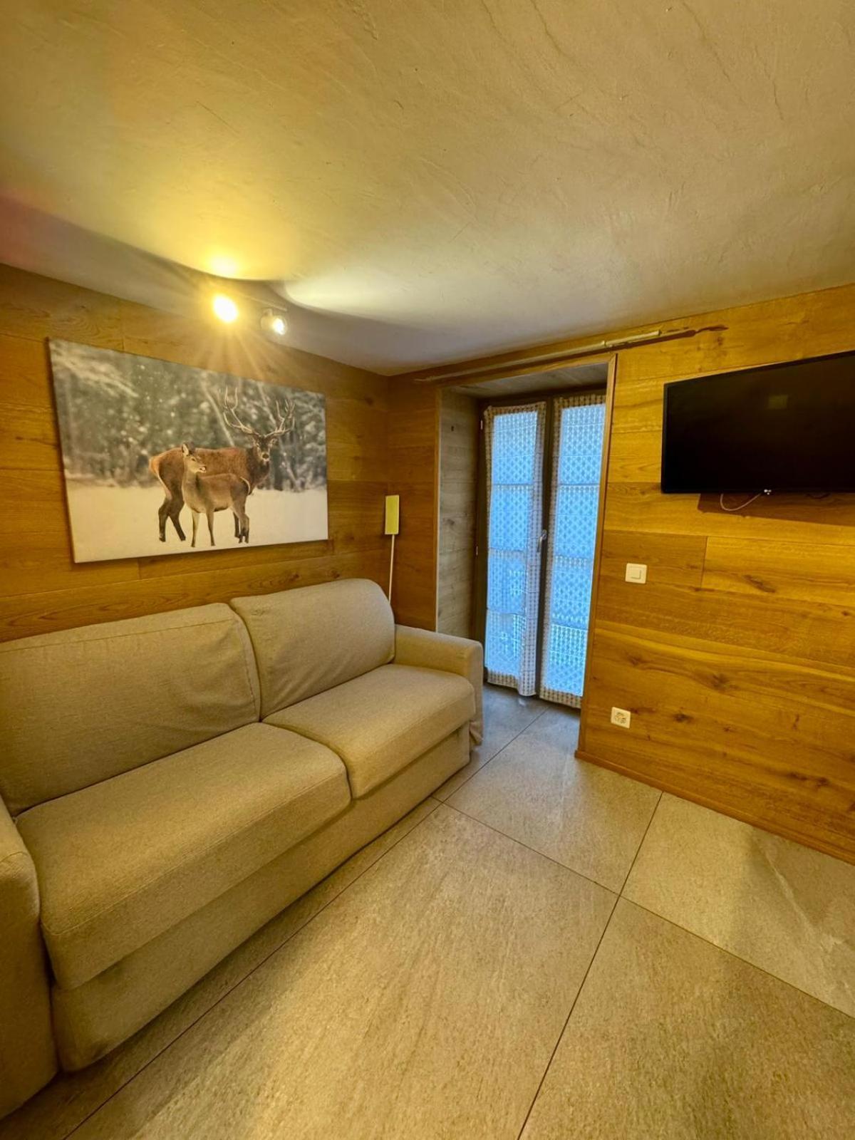 Apartment Kirchplatz Lupus & Cervus Zermatt