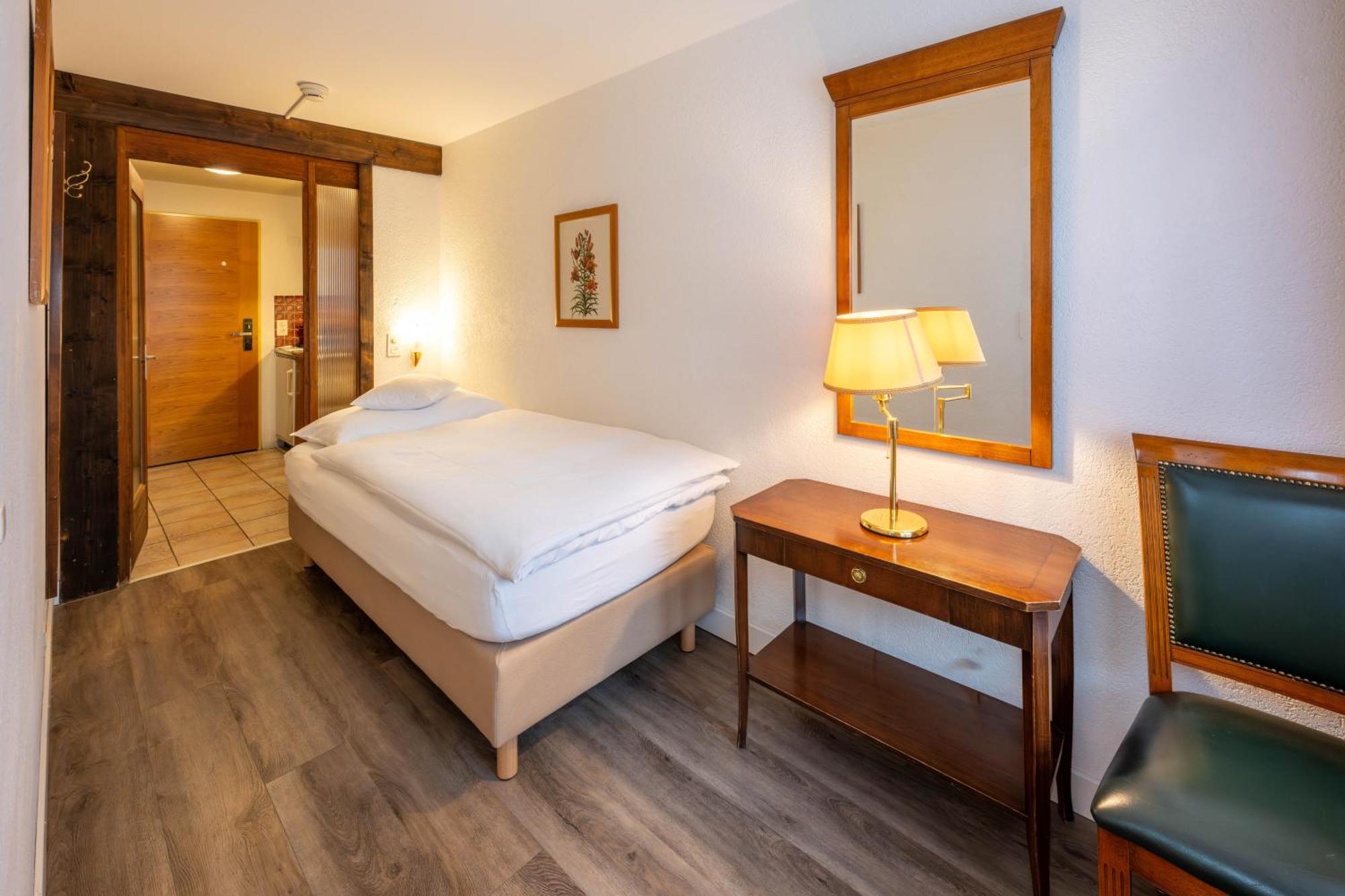 Hotel Arca & 3*