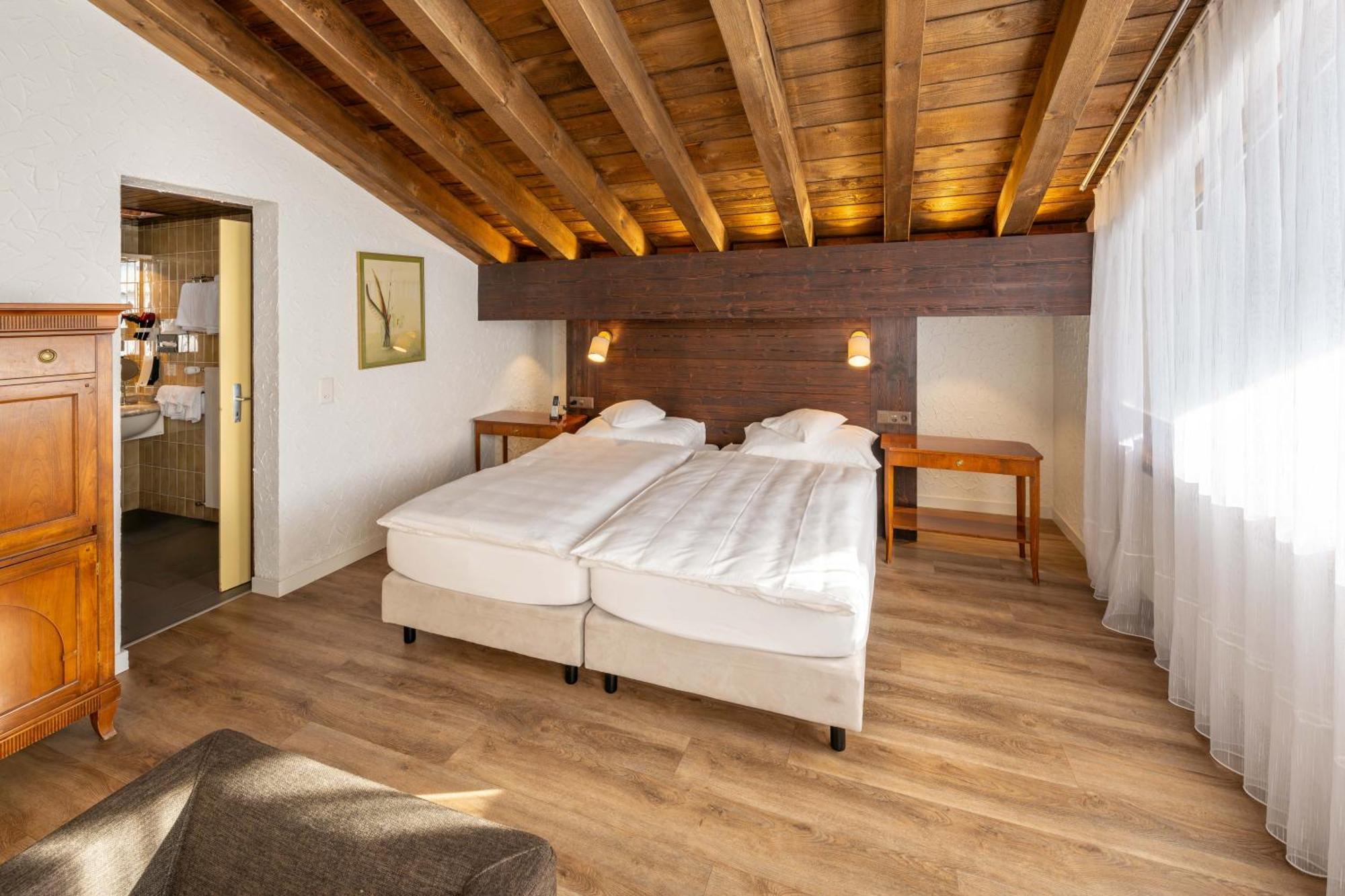 Hotel Arca & 3*