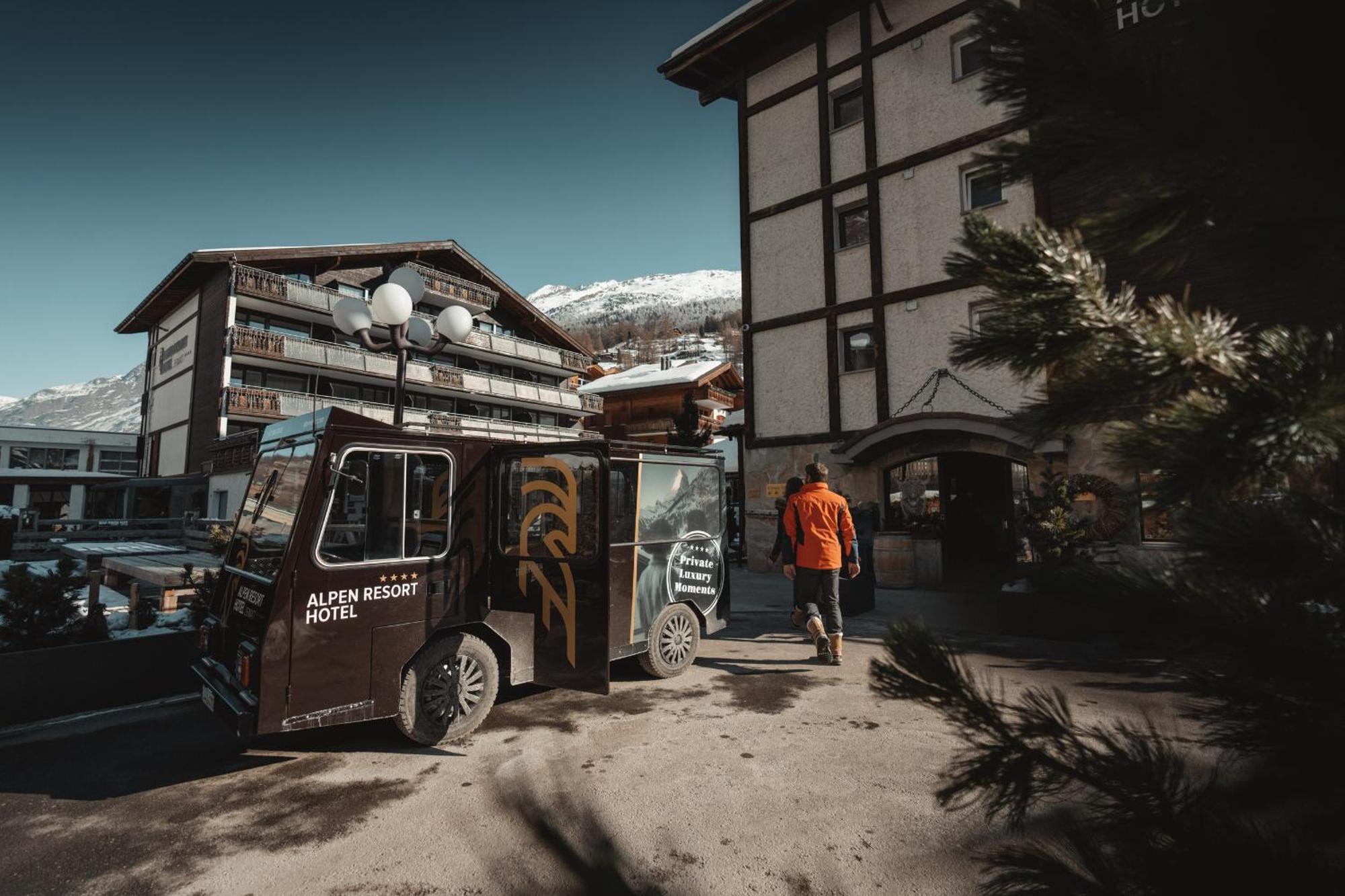 Hotel Alpen 4*