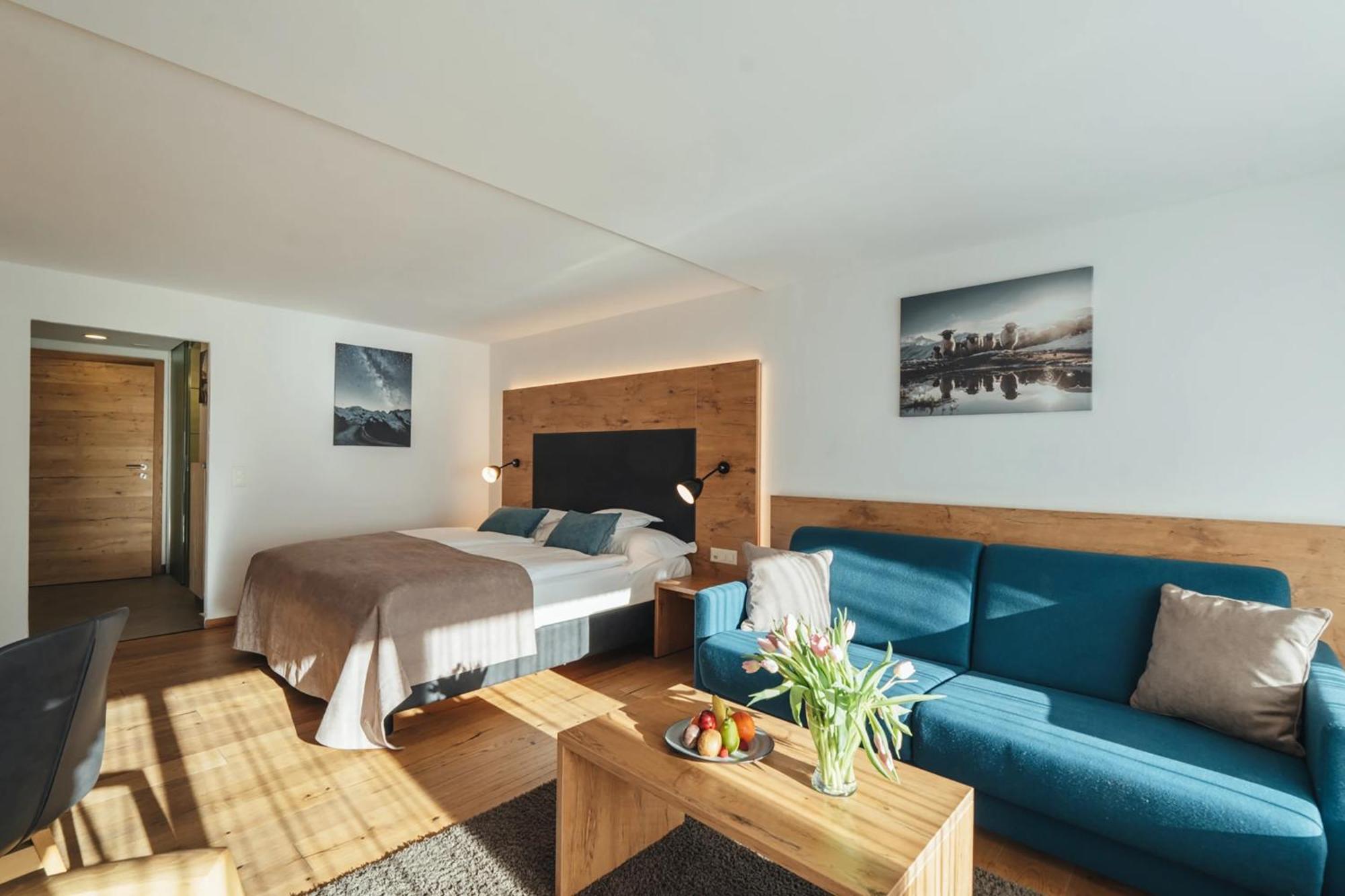 Hotel Alpen & 4*