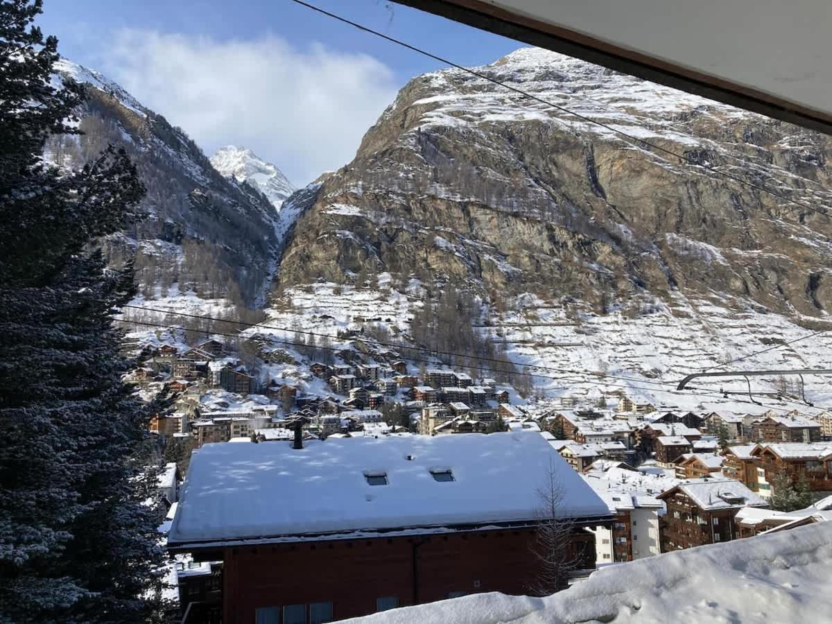 House St-george Cozy With Terrace And View On Village Of Apartment