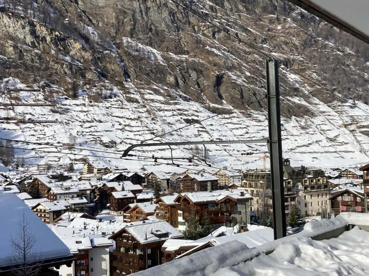 Apartment House St-george Cozy With Terrace And View On Village Of Zermatt