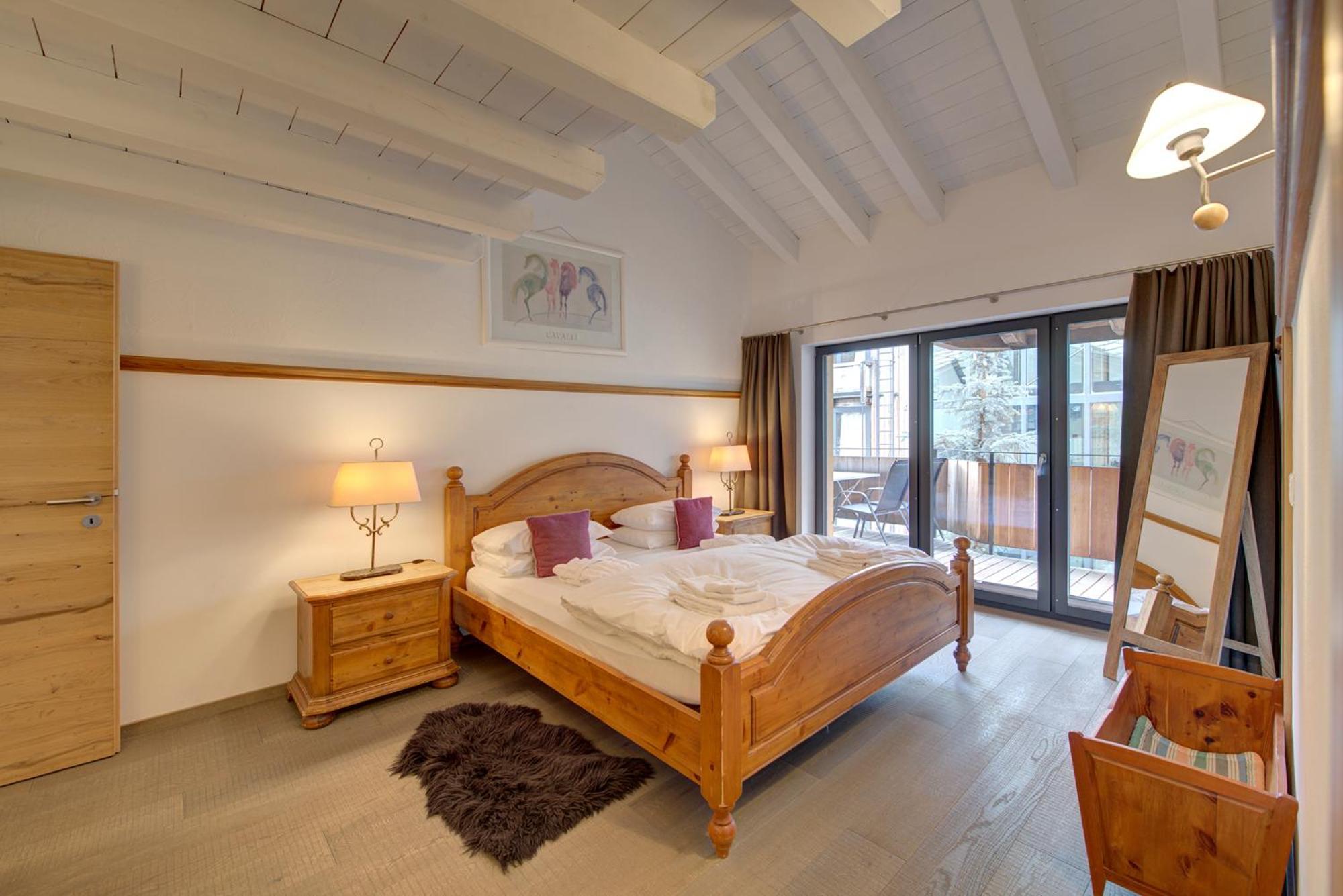 Luxury & By Mountain Exposure Apartment