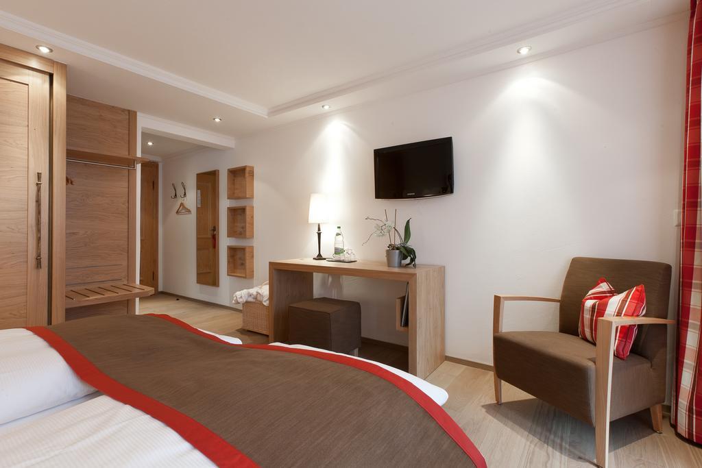 Bella Vista Hotel 3*