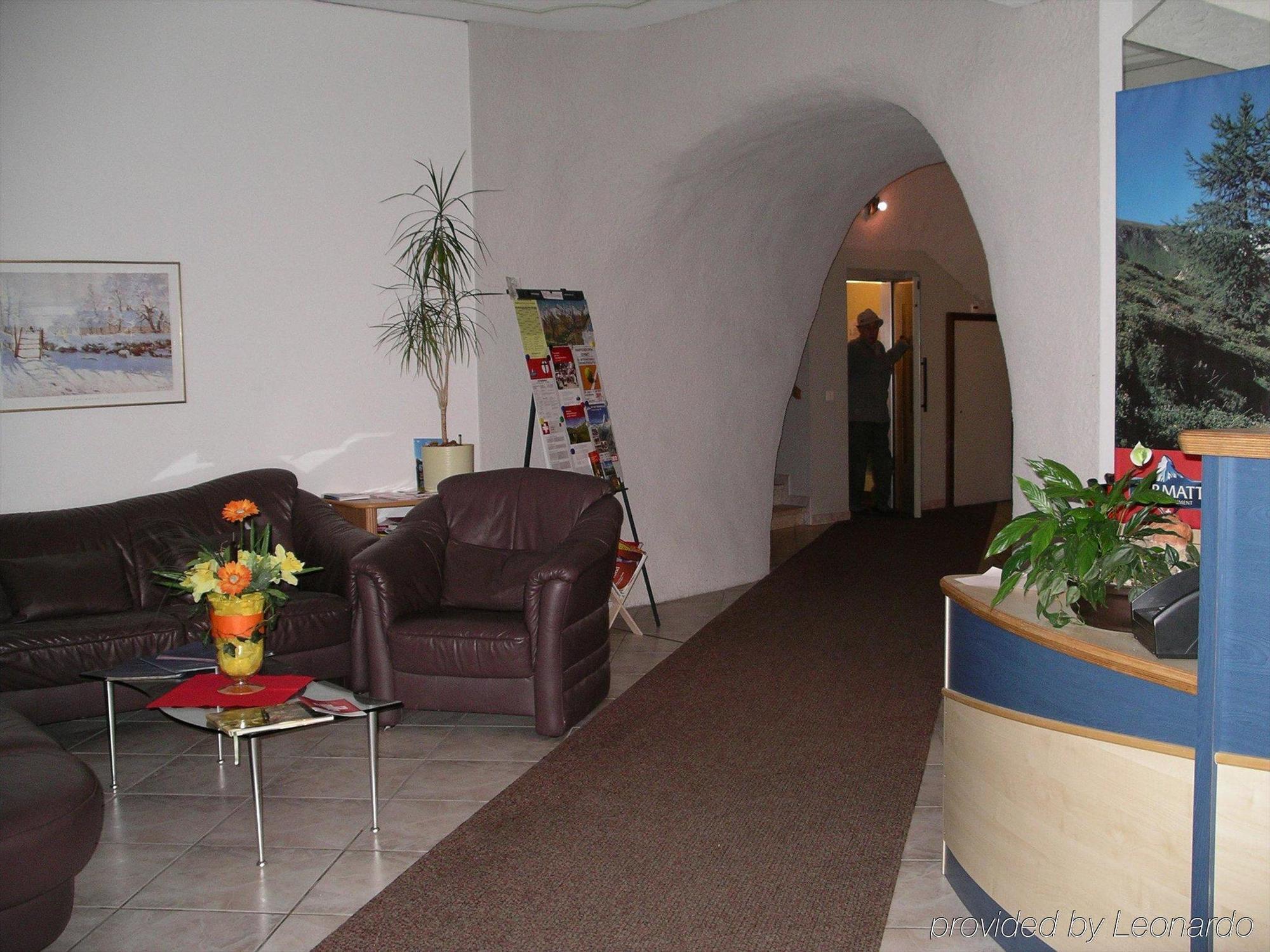 Artist & Garni Aparthotel 3*