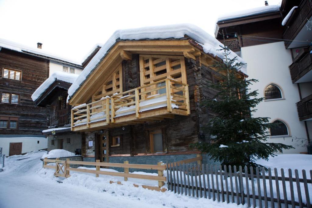 Mayi's Gadi Chalet