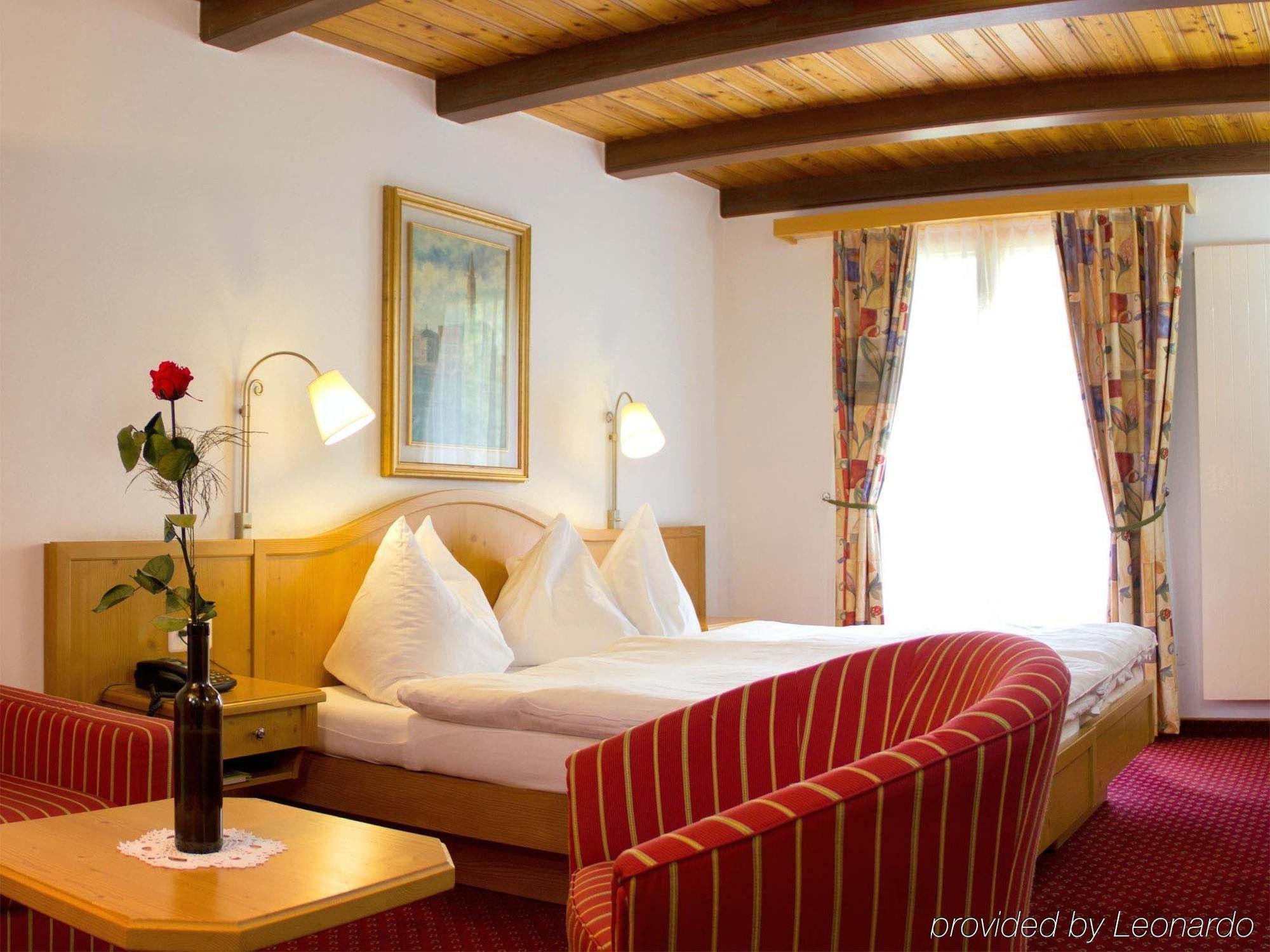 Hotel Alpenblick 3*