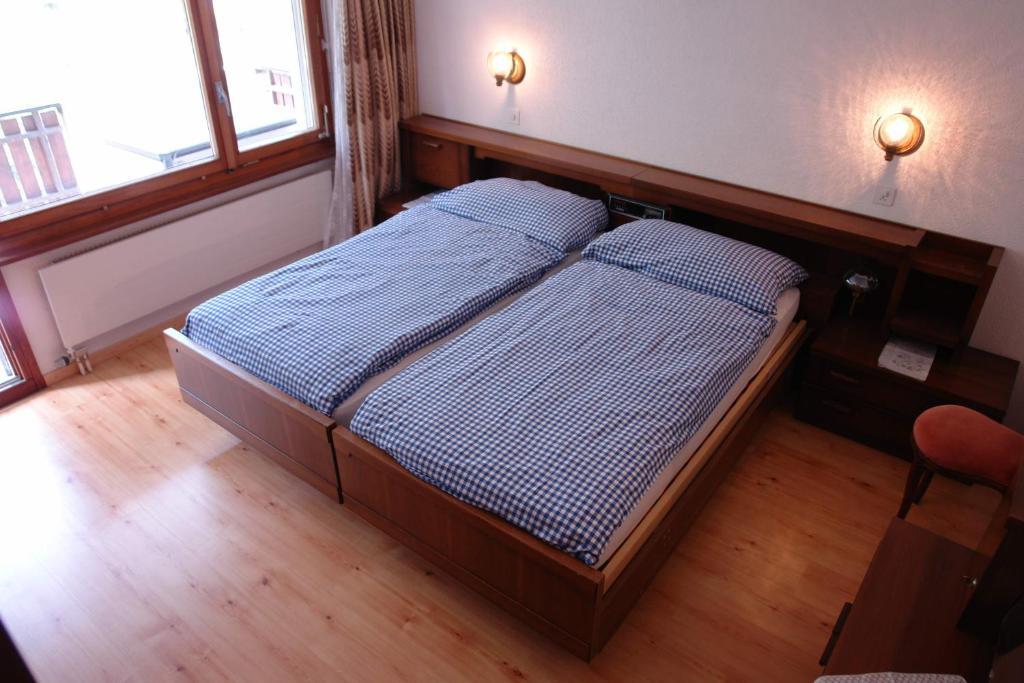 Myzermatt Monazit
