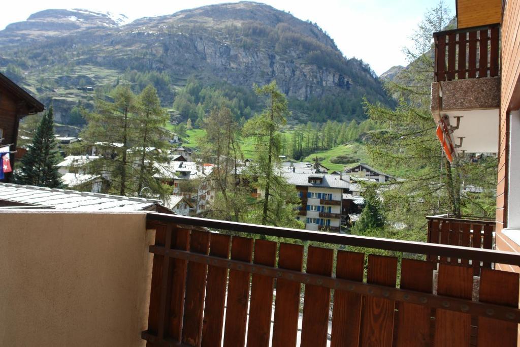 Myzermatt Monazit *