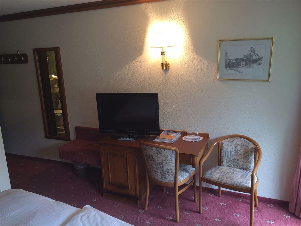 Antares Hotel 3*