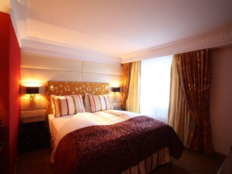 Hotel Alex