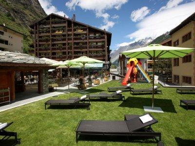 Hotel Alex