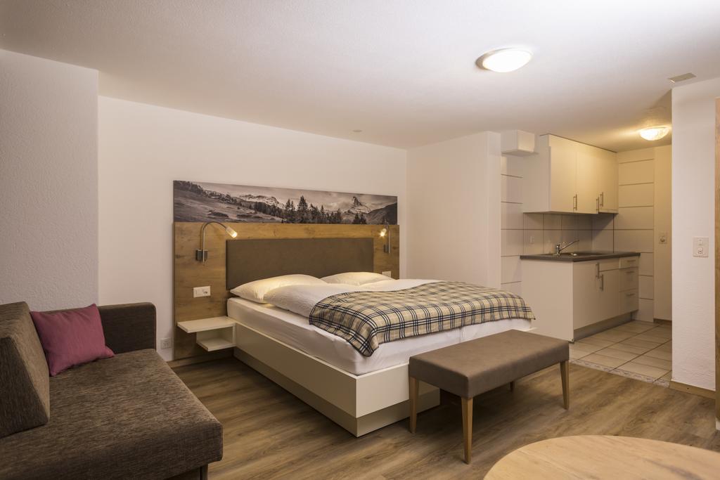 Aparthotel Patricia 3*