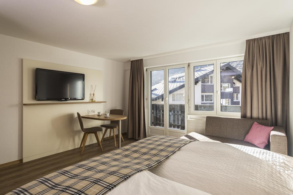 Patricia Aparthotel 3*