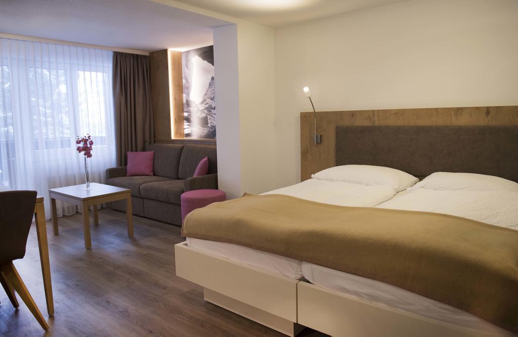 Aparthotel Patricia 3*