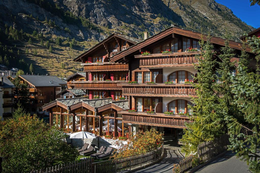 Dufour Alpin Superior Hotel Zermatt