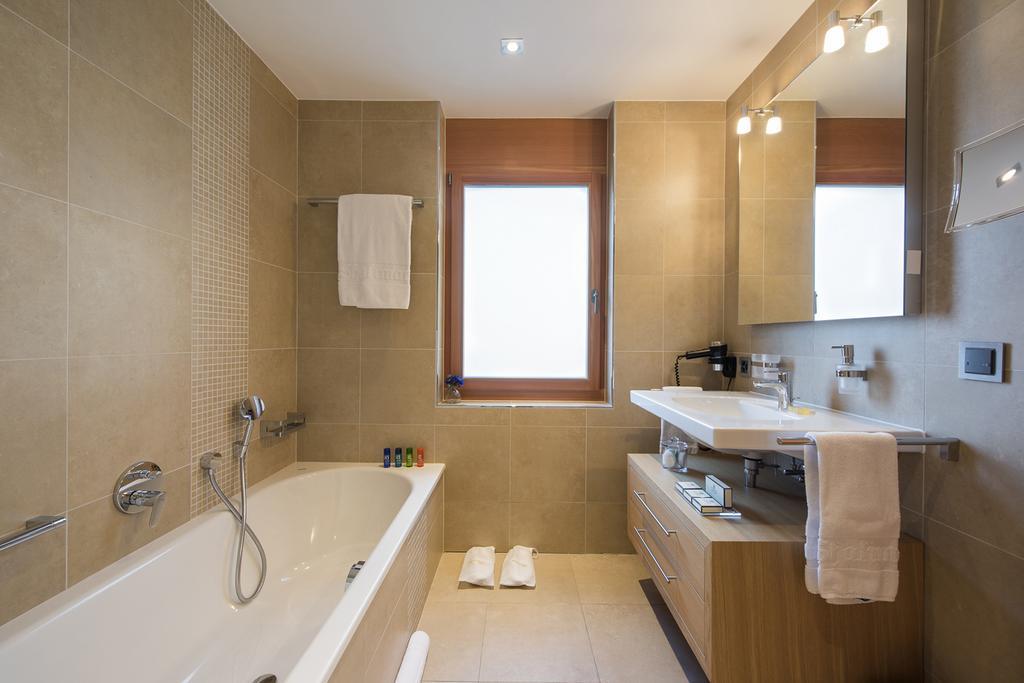 Shalimar Apartment