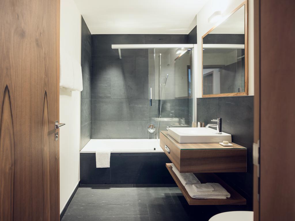 Overlook By Cervo Apartment *