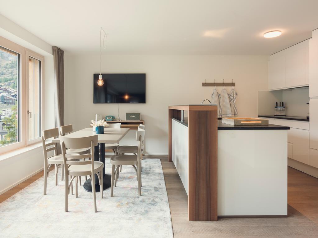 Apartment Overlook By Cervo