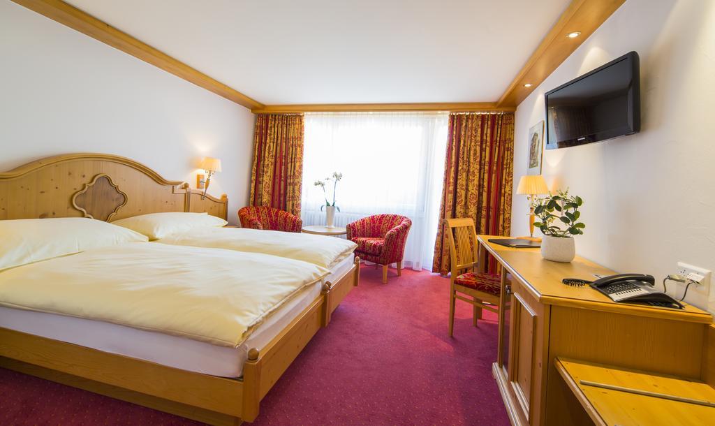 Hotel Excelsior 3*