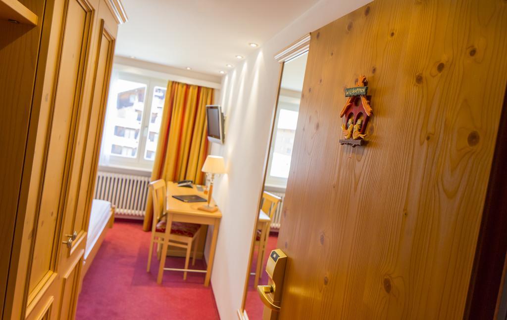 Hotel Excelsior