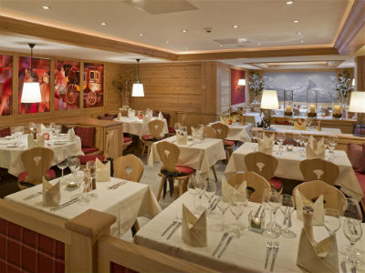 Hotel Holiday 3* Zermatt