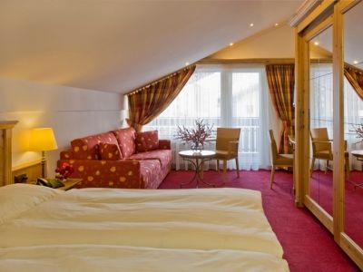 Hotel Holiday