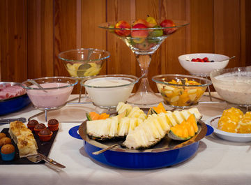 Continental Hotel 3*