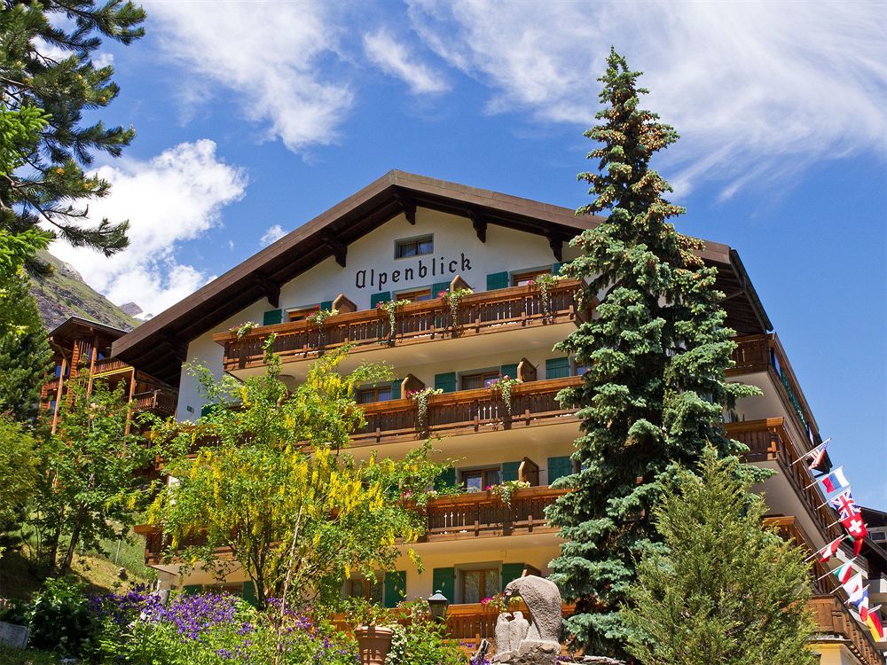 Hotel Alpenblick 3*