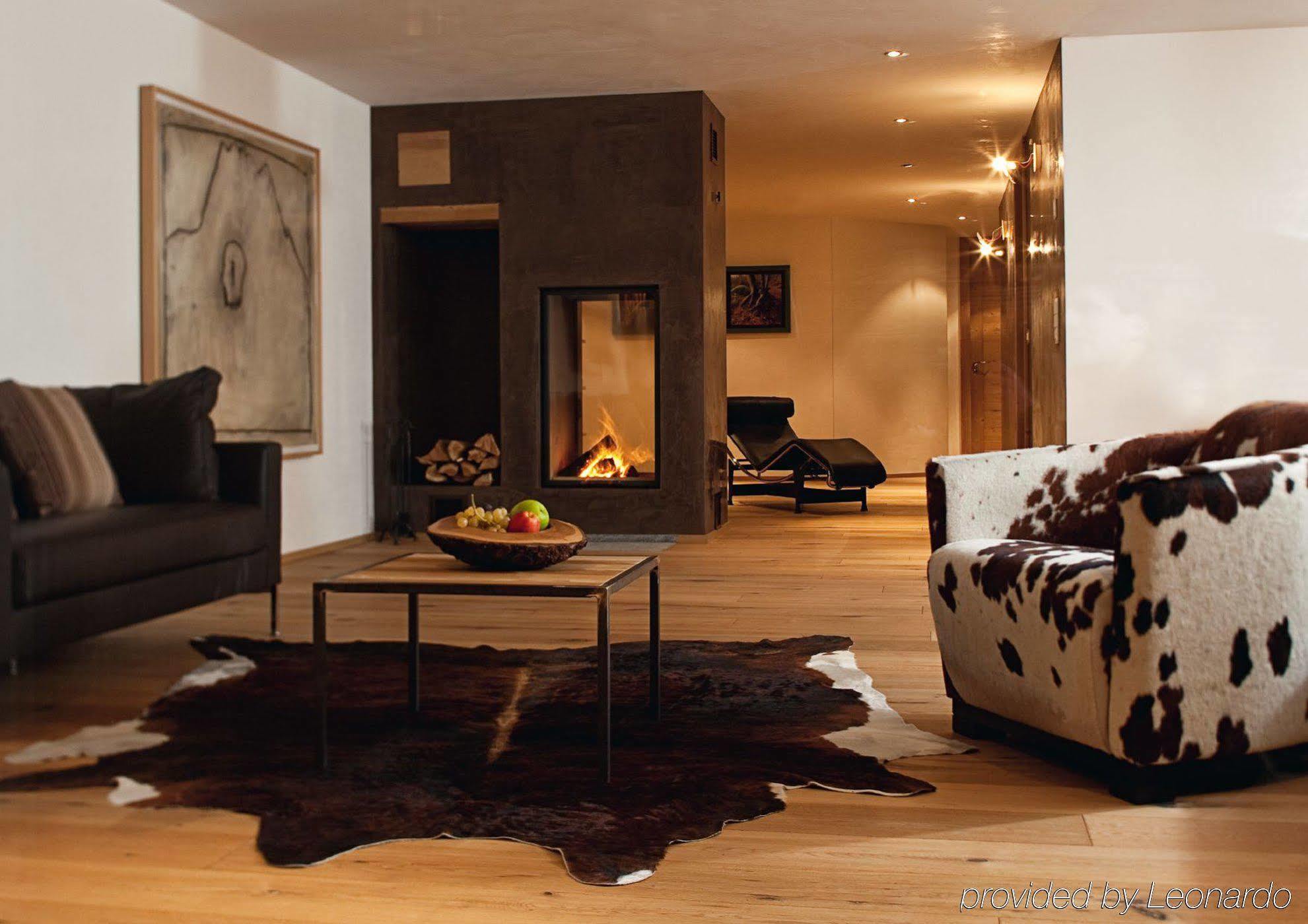 Hotel Firefly Luxury 4*