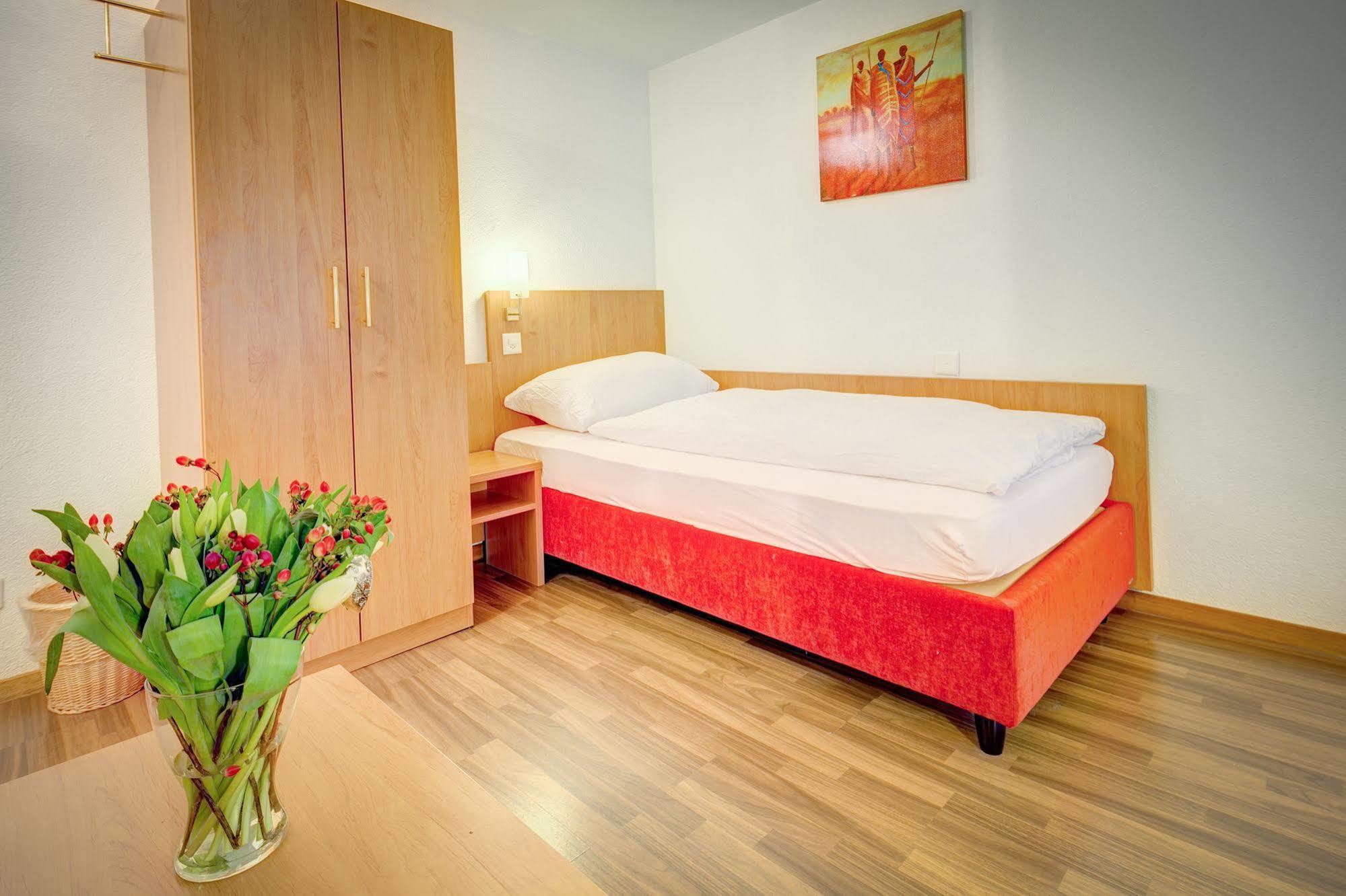Aparthotel Patricia 3*