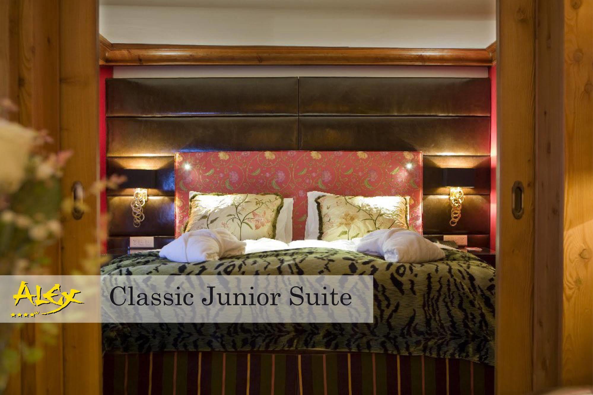 Alex Hotel